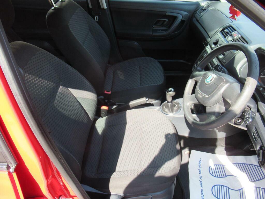 Skoda Fabia 1.2 Se 12V 68 Bhp Black #19
