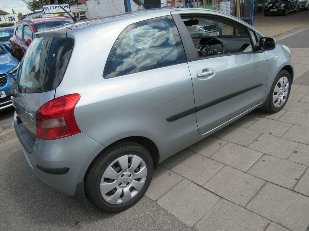 Toyota Yaris 1.3 T Spirit Multimode Silver #13