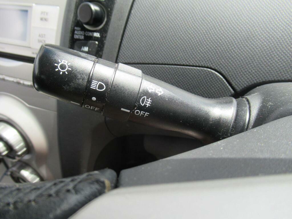 Toyota Yaris 1.3 T Spirit Multimode Silver #22