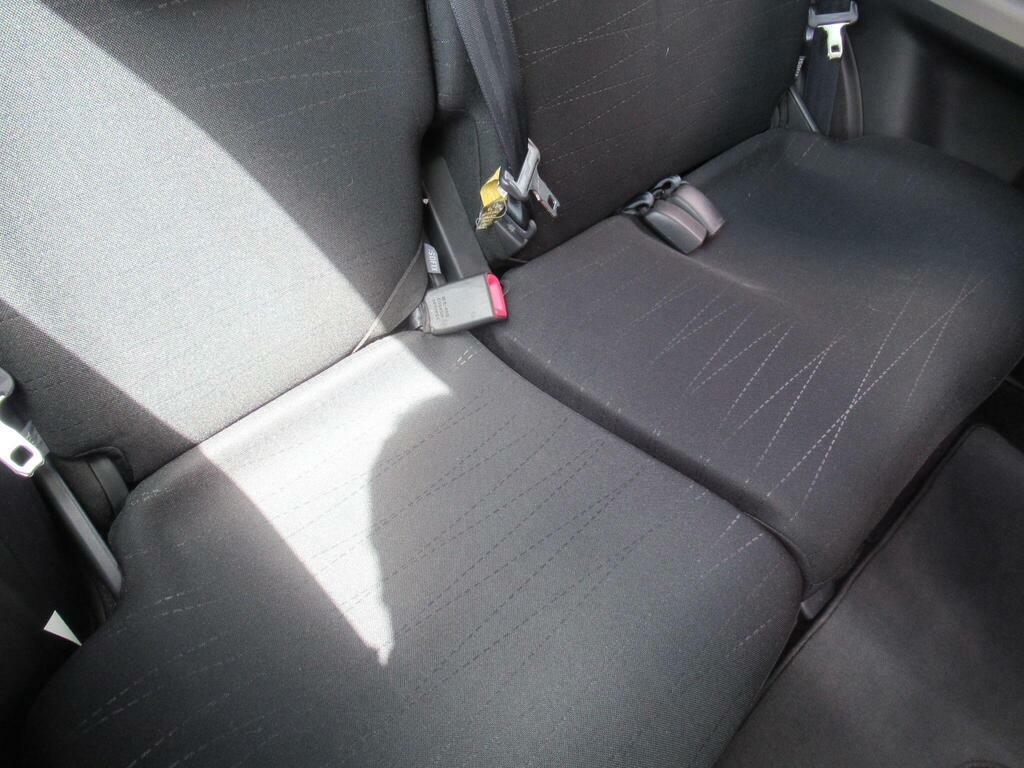 Toyota Yaris 1.3 T Spirit Multimode Silver #17