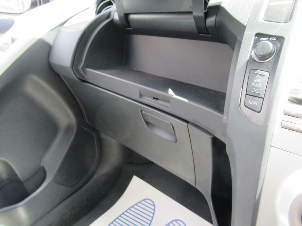 Toyota Yaris 1.3 T Spirit Multimode Silver #27