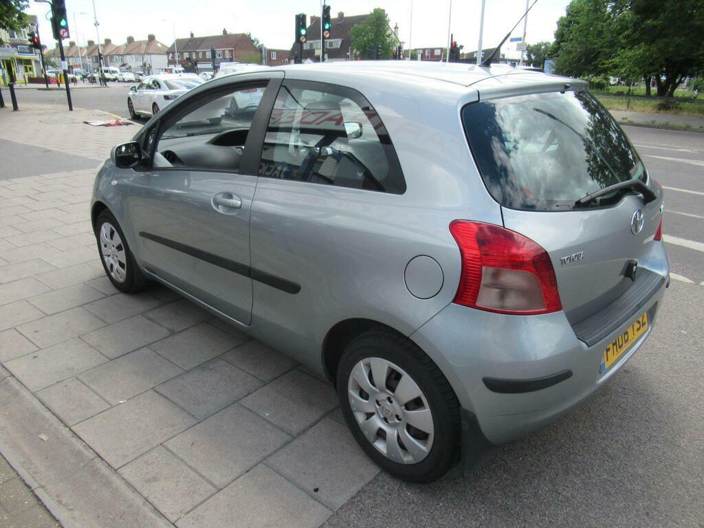 Toyota Yaris 1.3 T Spirit Multimode Silver #8