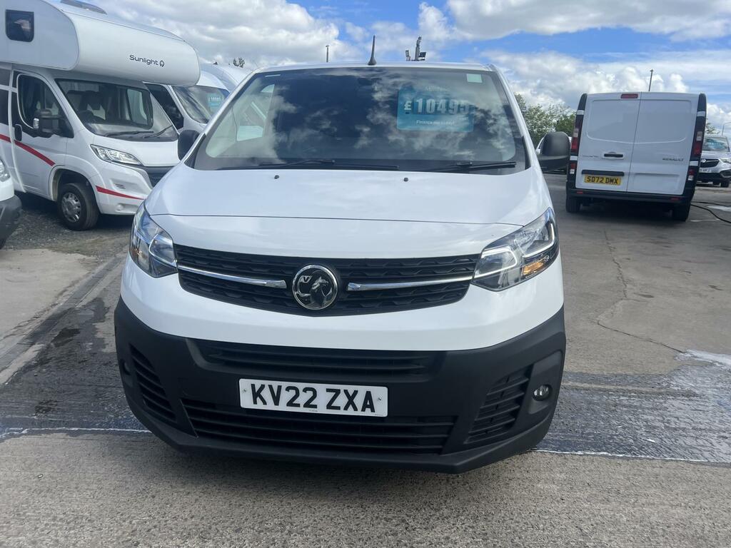 Vauxhall Vivaro 1.5 Turbo D 2900 Dynamic Panel Van 6Dr Manu White