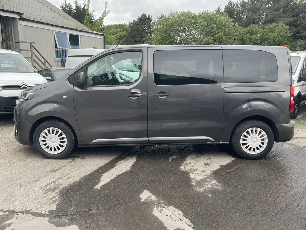 Toyota Proace Verso 1.5D Shuttle Medium Mpv Mwb Euro FG20FKJ Grey #2