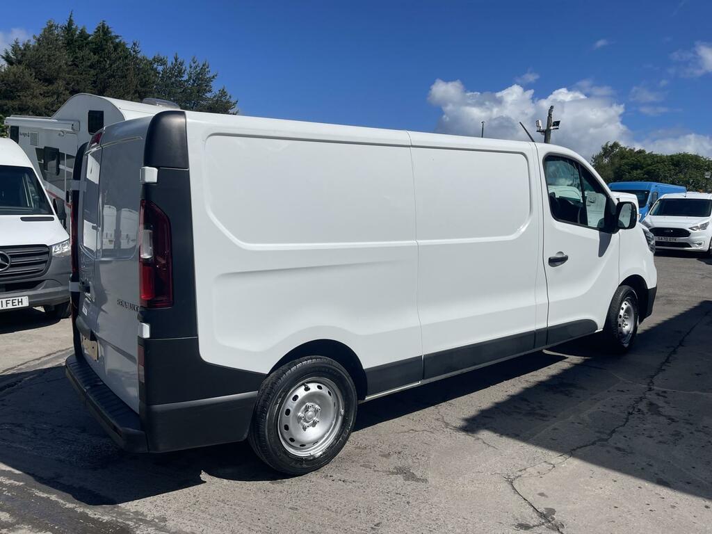 Renault Trafic Business SV23XHF White #5