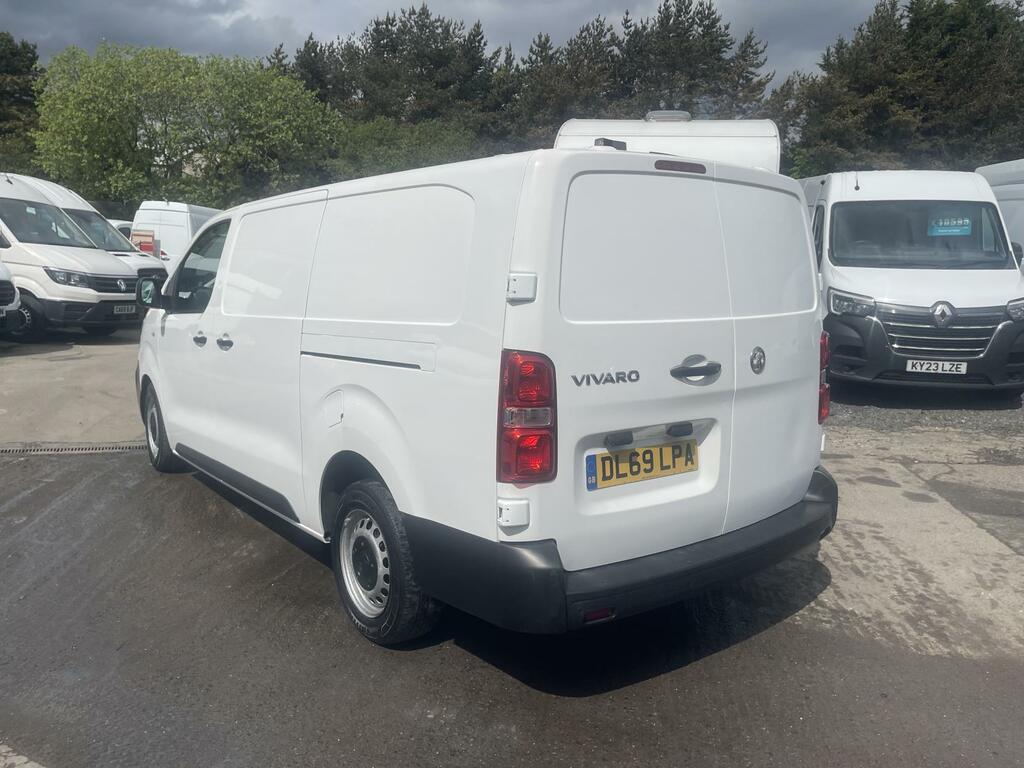 Vauxhall Vivaro Edition DL69LPA White #2