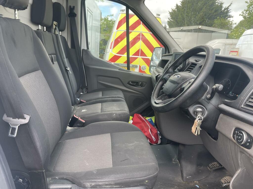 Ford Transit Custom 2.0 330 Ecoblue Leader Panel Van EX20WQH White #4