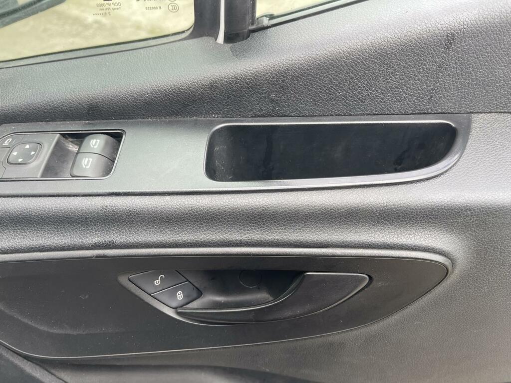 Mercedes-Benz Sprinter 2.0 315 Cdi Progressive Panel Van Manua KN71FEH White #3
