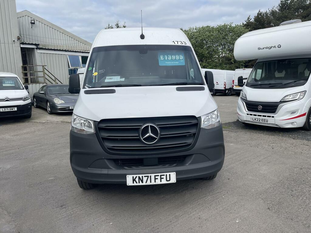 Mercedes-Benz Sprinter 2.0 315 Cdi Progressive Panel Van Manua White