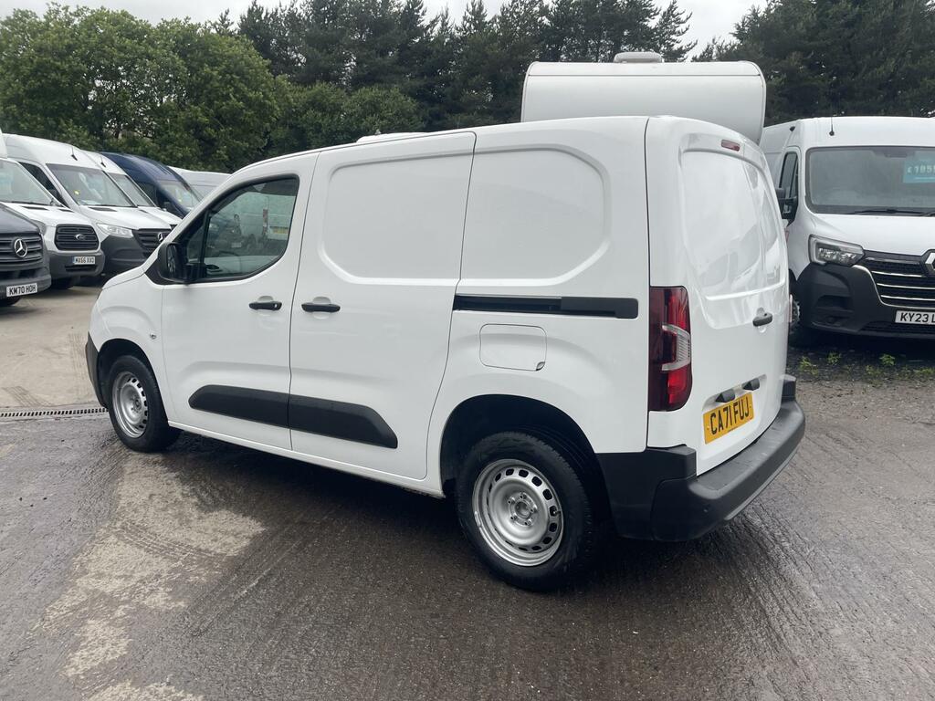 Citroen Berlingo 1.5 Bluehdi 650 Enterprise M Pro Panel Van Die CA71FUJ White #4