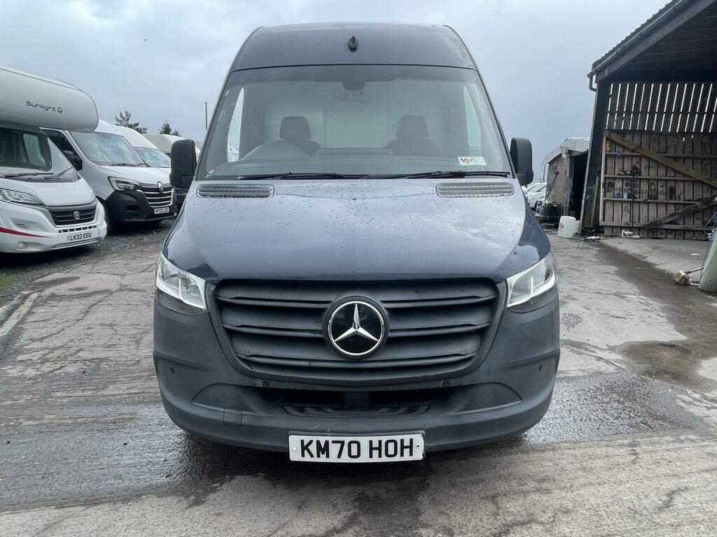 Mercedes-Benz eSprinter 55Kwh Progressive Panel Van L2 H White #1