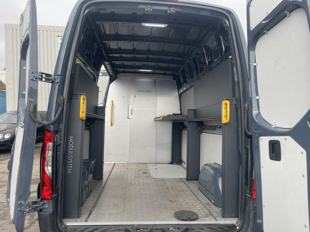 Mercedes-Benz eSprinter 55Kwh Progressive Panel Van L2 H White #13
