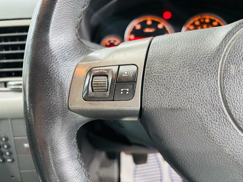 Vauxhall Vectra 1.9 Cdti 16V Sri Black #17