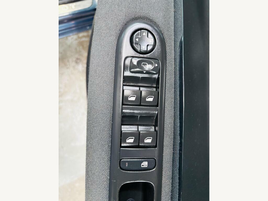 Peugeot 5008 1.6 Bluehdi Allure Mpv Euro 6 S Grey #15