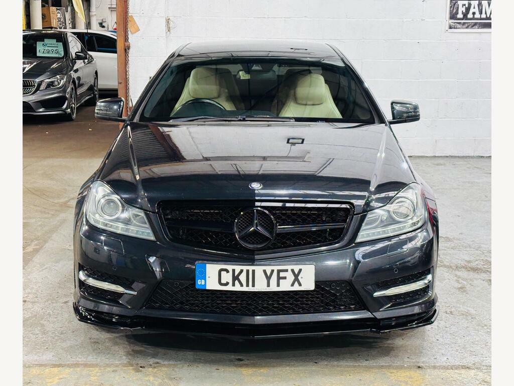 Mercedes-Benz C Class C220 Cdi 2.1 168 Blueefficiency Sport Amg Red #2