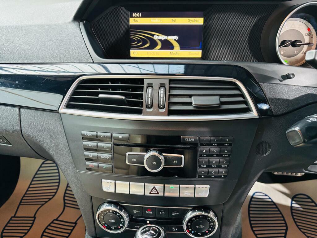 Mercedes-Benz C Class C220 Cdi 2.1 168 Blueefficiency Sport Amg Red #22