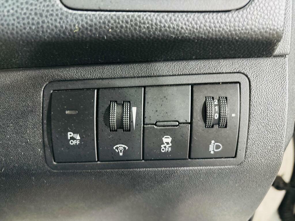 Hyundai Ix20 1.6 Active Silver #16