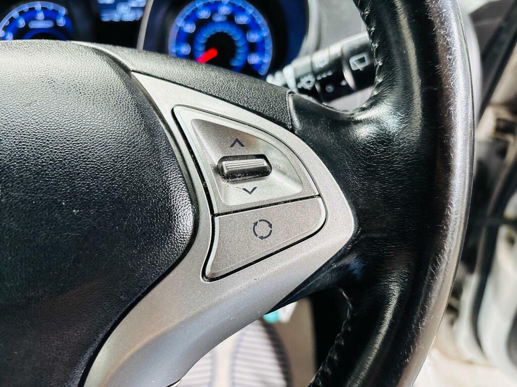 Hyundai Ix20 1.6 Active Silver #17