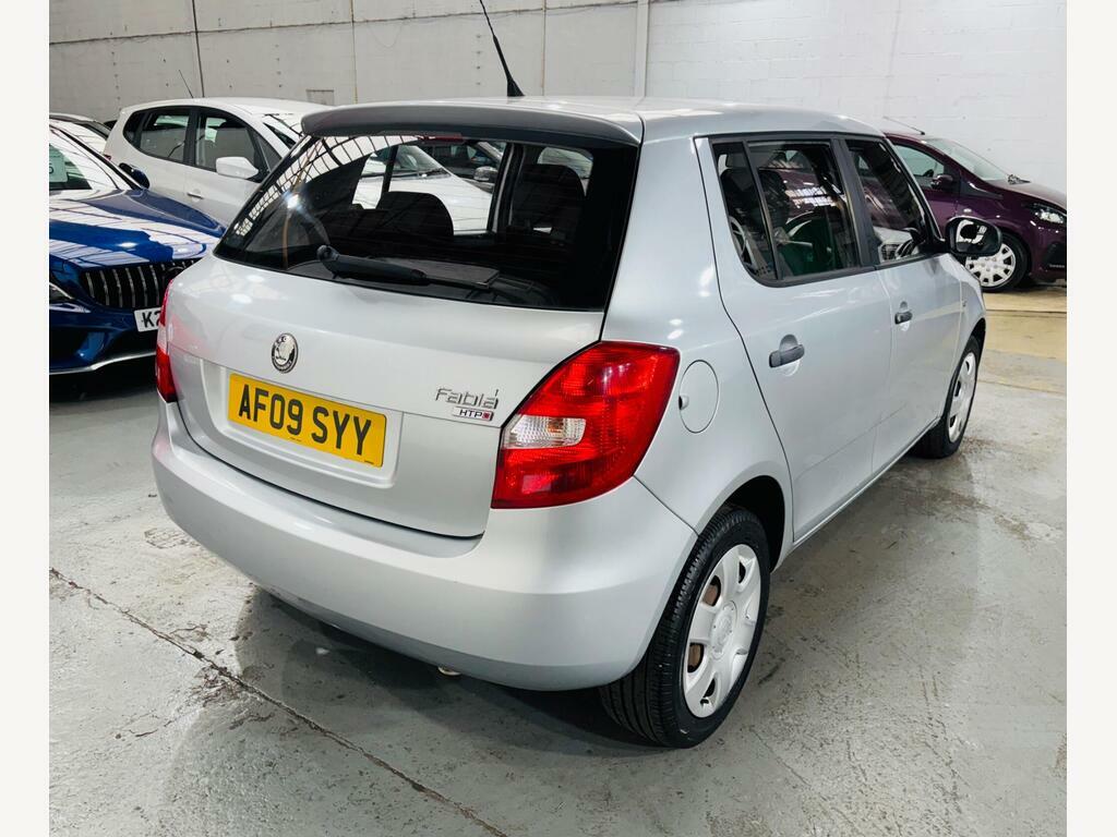 Skoda Fabia 1.2 Htp 12V 1 Silver #4