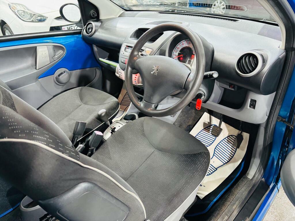 Peugeot 107 Red #9