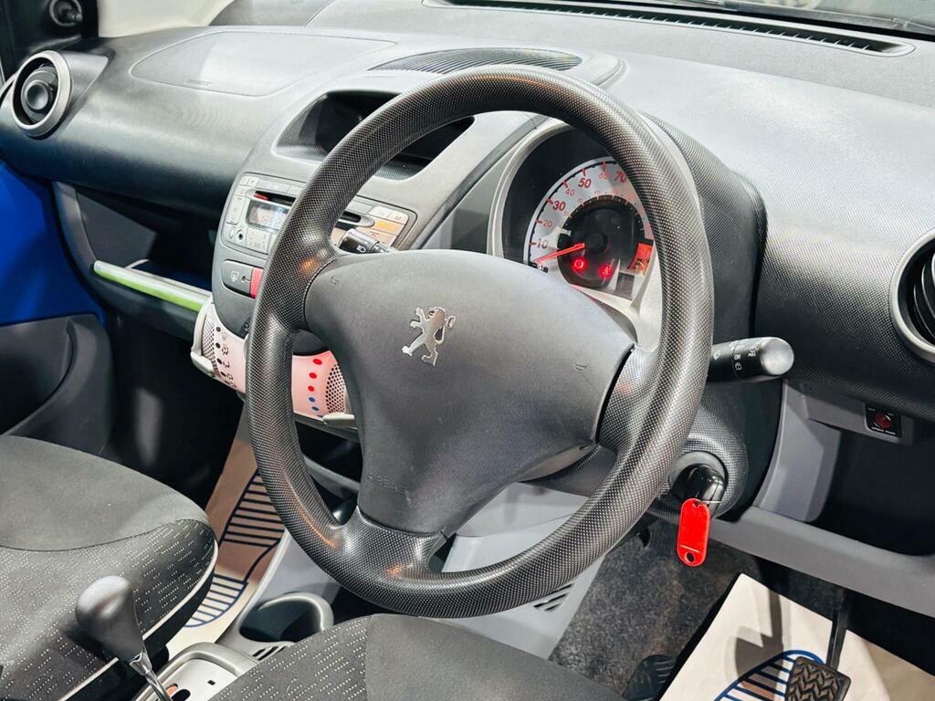 Peugeot 107 Red #10