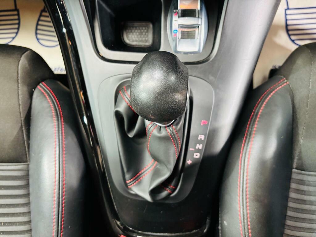Alfa Romeo Giulietta Hatchback Black #19