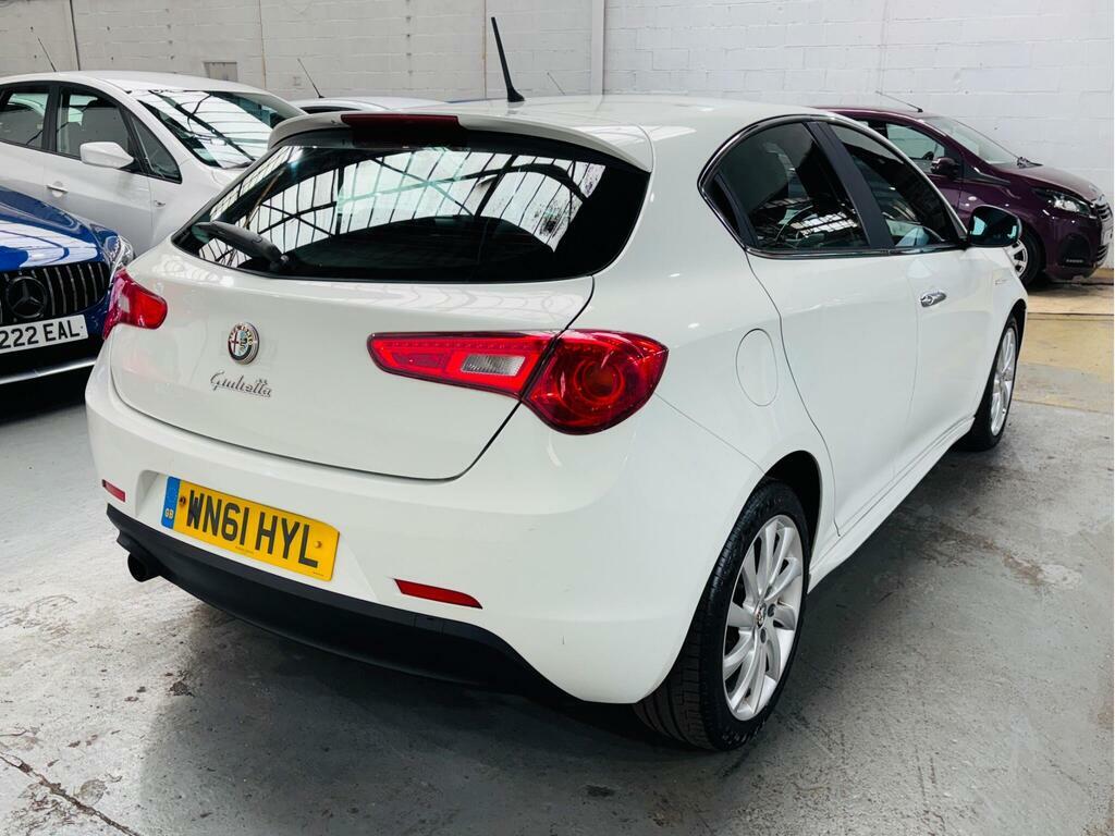 Alfa Romeo Giulietta 1.4 Tb Multiair Veloce Tct Euro 5 S S White #4