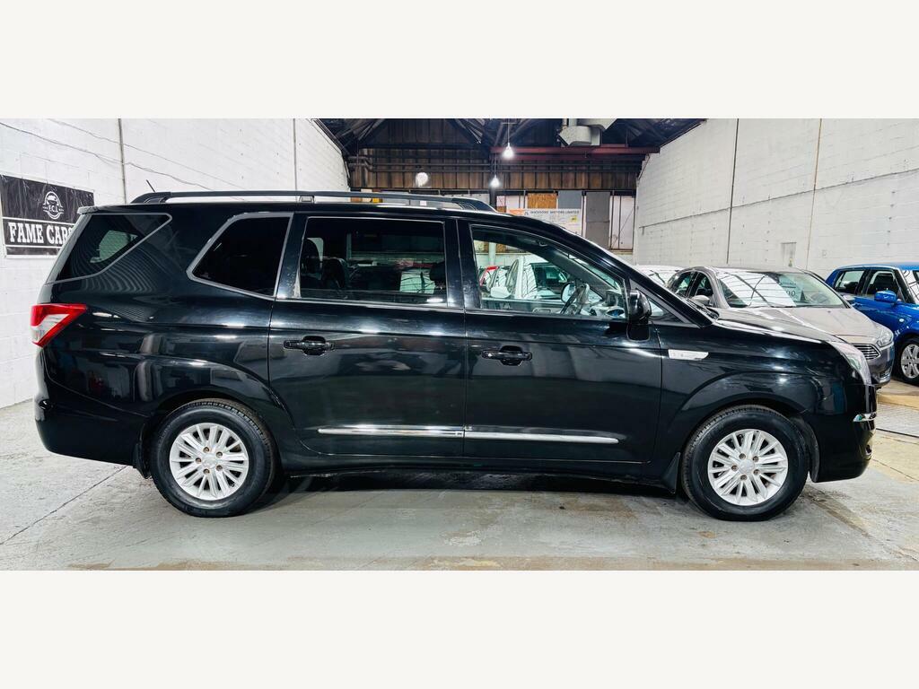 SsangYong Turismo 2.0 E-xdi Es T-tronic Euro 5 Black #6