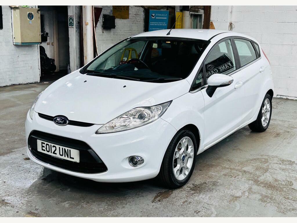 Ford Fiesta Hatchback Black #3