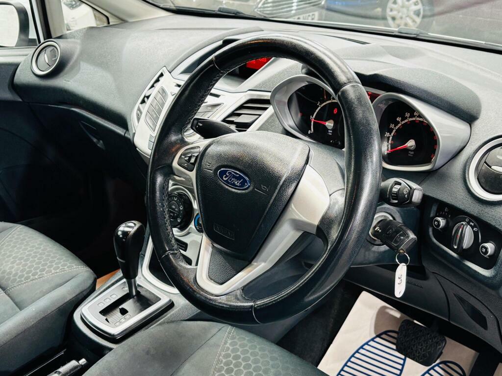 Ford Fiesta Hatchback Black #10