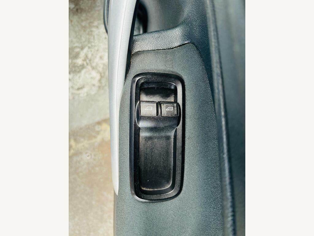 Ford Fiesta Hatchback Black #15