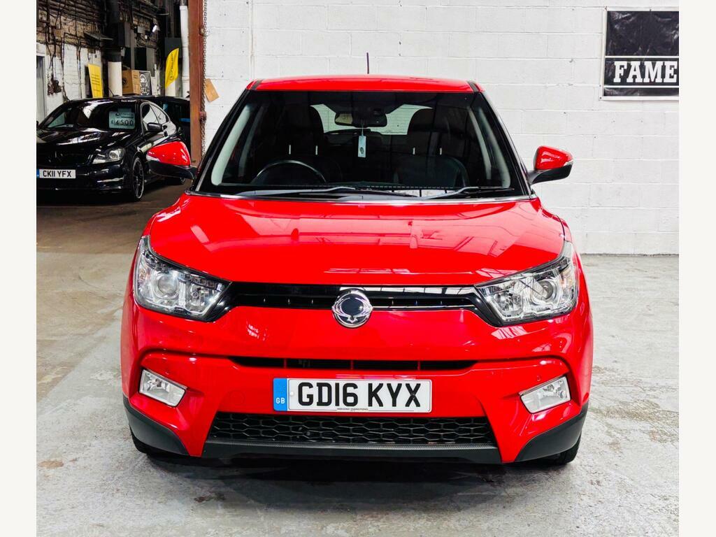 SsangYong Tivoli 1.6 E-xgi Elx Euro 6 Red #2