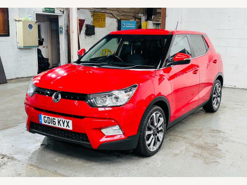 SsangYong Tivoli 1.6 E-xgi Elx Euro 6 Red #3