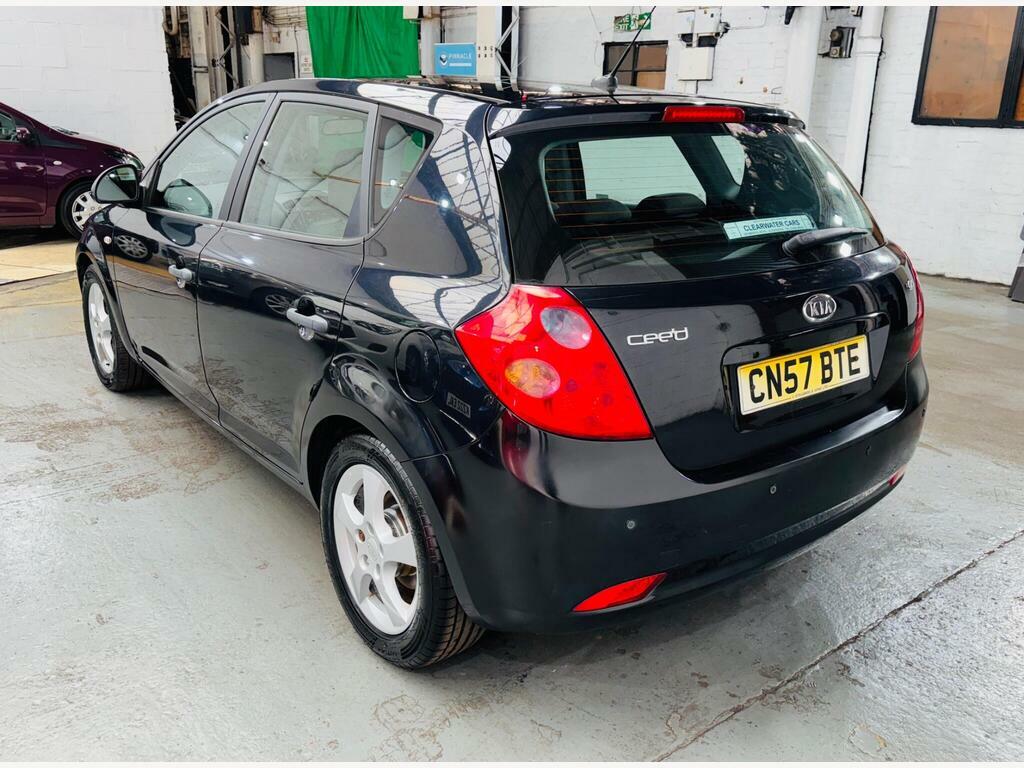 Kia Ceed 1.6 Sr Special Edition Black #6