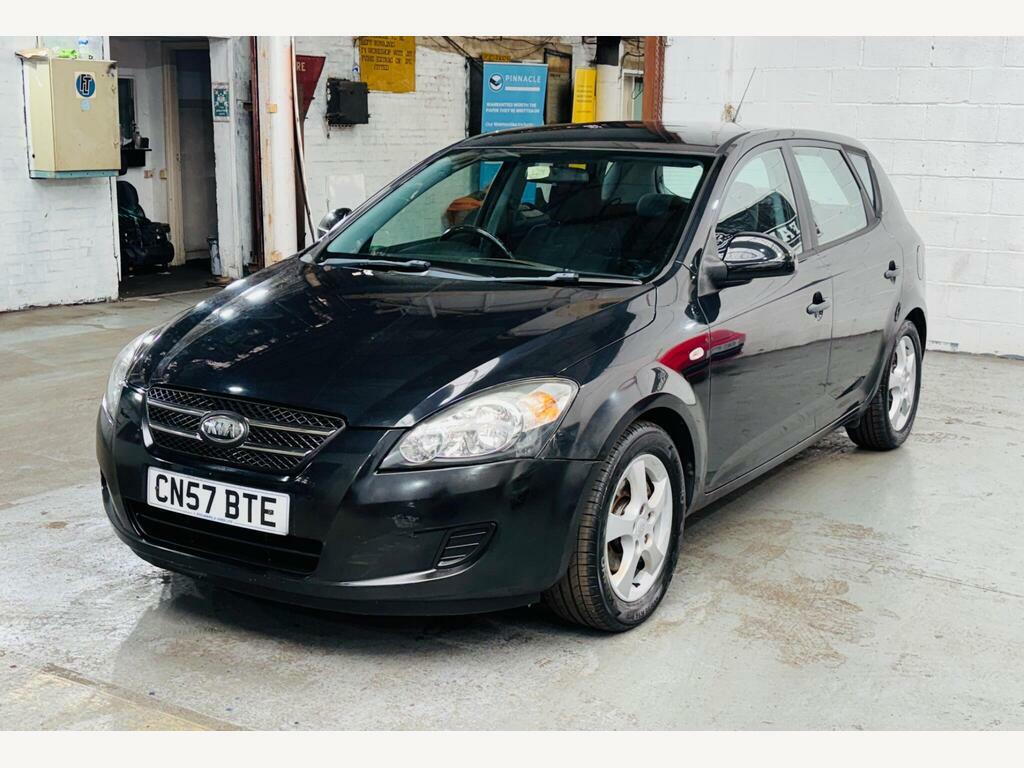 Kia Ceed 1.6 Sr Special Edition Black #3