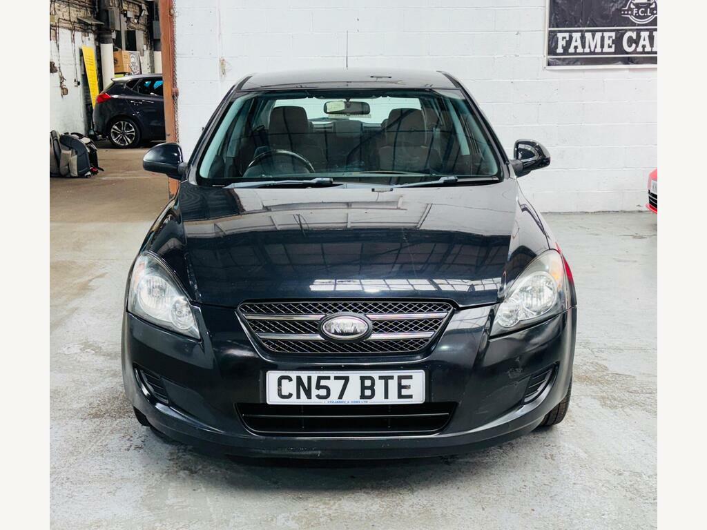 Kia Ceed 1.6 Sr Special Edition Black #2