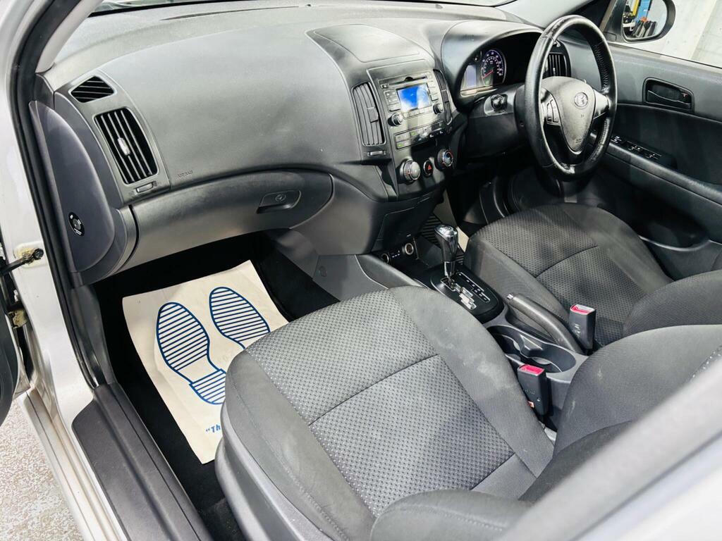 Hyundai I30 1.6L Classic Grey #12