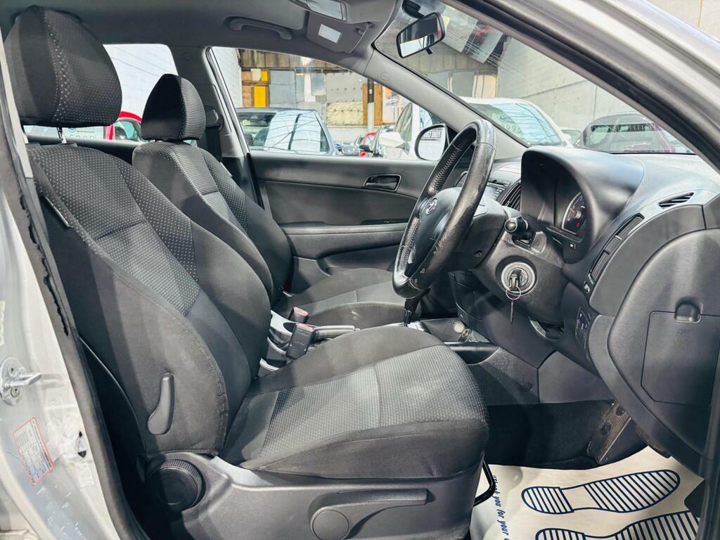 Hyundai I30 1.6L Classic Grey #11
