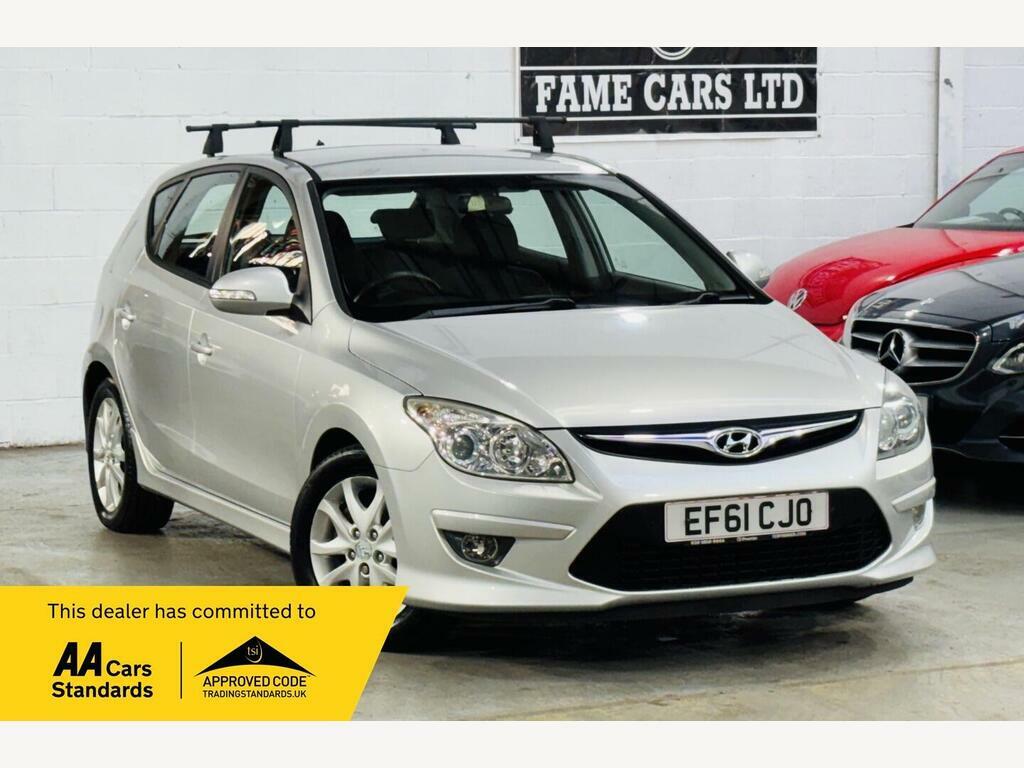 Hyundai I30 1.6 Crdi Comfort Euro 5 Silver