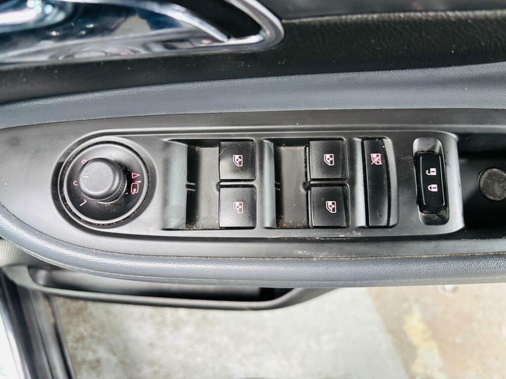 Vauxhall Mokka Mokka Exclusiv Ss White #15
