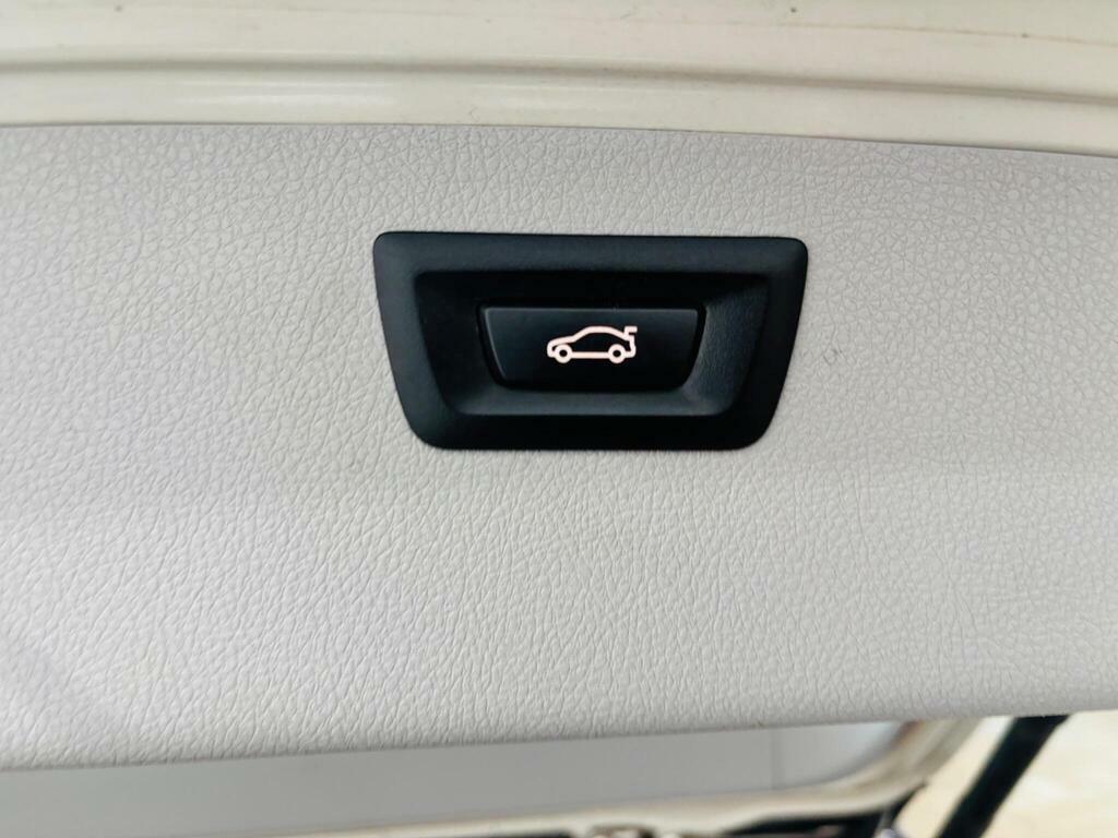 BMW 3 Series White #27