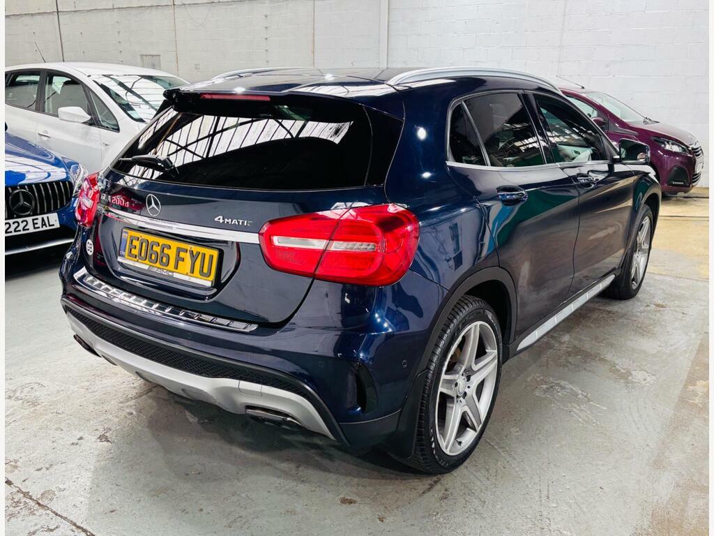 Mercedes-Benz GLA Class 2.1 Gla200d Amg Line Premium 7G-dct 4Matic Euro Blue #4