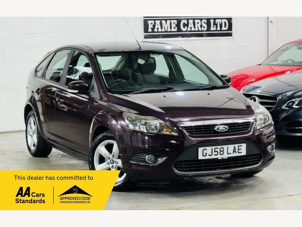 Ford Focus Zetec 5-Door Grey #1
