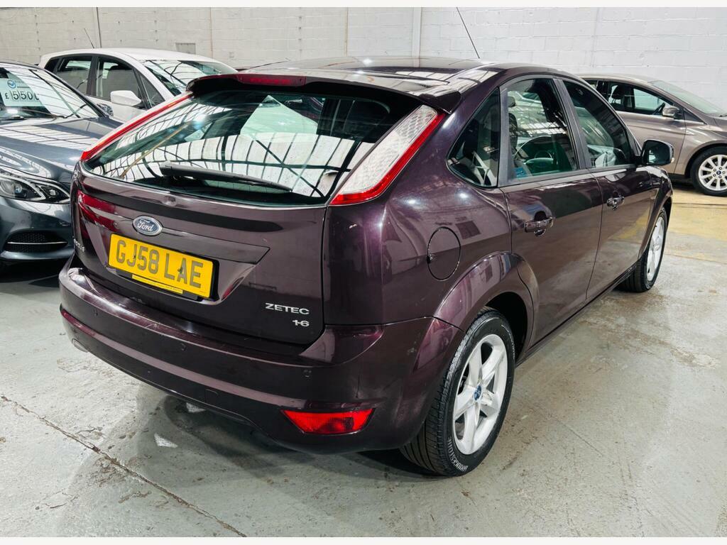Ford Focus Zetec 5-Door Grey #4