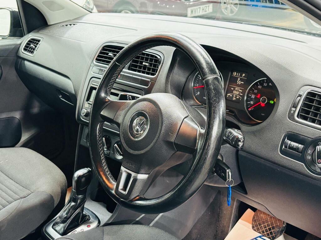 Volkswagen Polo 1.2 Tsi Match Black #10