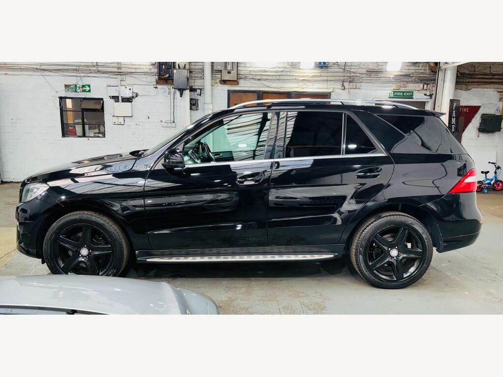 Mercedes-Benz M Class 3.0 Ml350 V6 Bluetec Amg Line G-tronic 4Wd Euro 6 Black #6