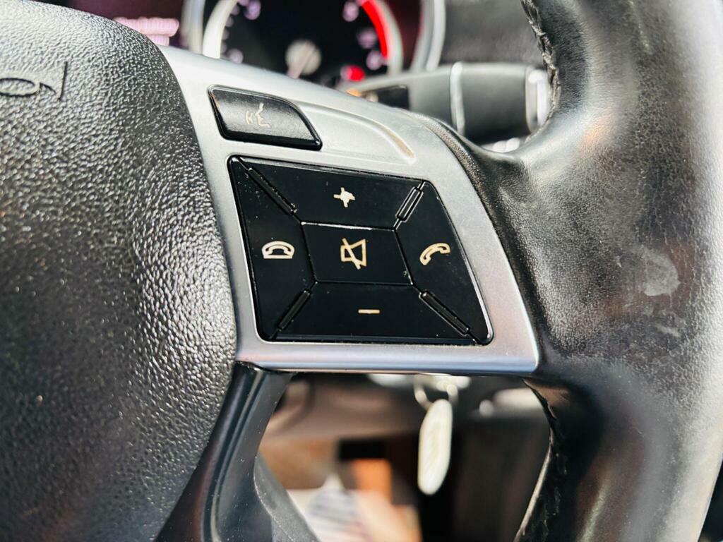 Mercedes-Benz M Class Se Bluetec 4Wd White #16