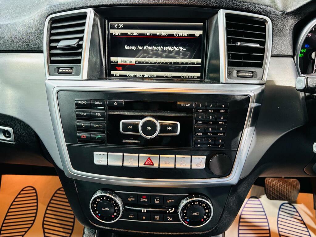 Mercedes-Benz M Class Se Bluetec 4Wd White #24