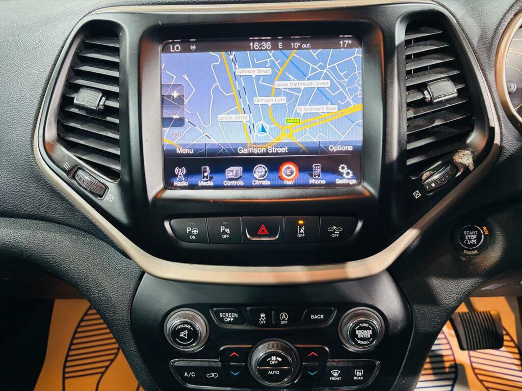 Jeep Cherokee 2.0 Crd Limited White #21