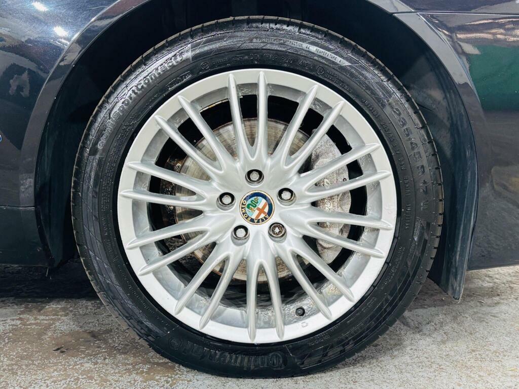 Alfa Romeo 159 Saloon 2.0 Red #20